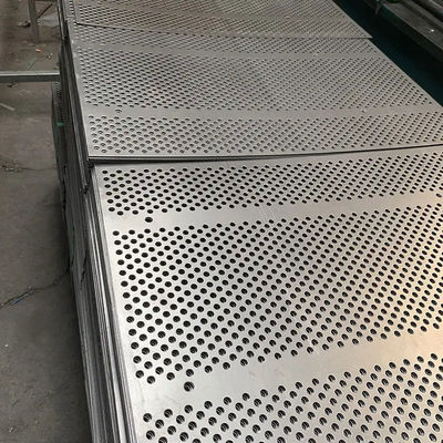 Micro Perforated Metal Mesh Speaker Grille với tấm nhôm và xây dựng galvanized đắm nóng