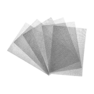 25mm * 25mm đến 150mm * 150mm Panel kim loại hàn với PVC phủ phủ kẽm
